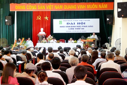 Đại hội Nhà văn khu vực phía Bắc lần thứ 3 (ngày 9/6/2010)