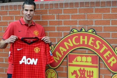 2-van-persie-1345435048_480x0.jpg