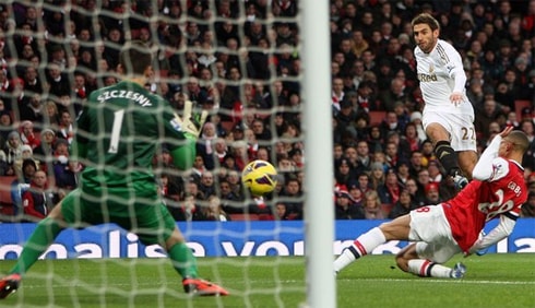 12-arsenal-1354381644_500x0.jpg