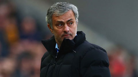 HLV Mourinho đang giúp Chelsea bay cao ở Premier League