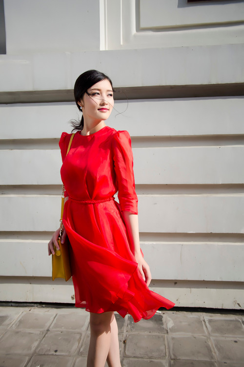 Các loại lụa tơ tằm phổ biến có thể dệt ở Việt Nam | Harper's Bazaar