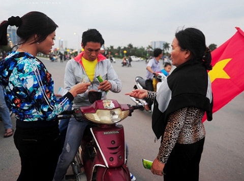 Ve tran Viet Nam vs Man City se tro nen khan hiem trong it ngay toi