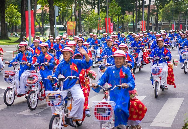 cưới, tập thể, sài gòn, quốc khánh