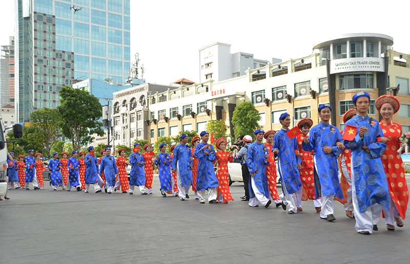 cưới, tập thể, sài gòn, quốc khánh