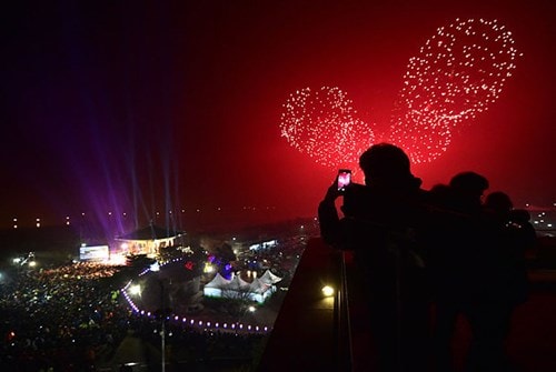 Thế giới tưng bừng chào đón năm mới 2016 - ảnh 7