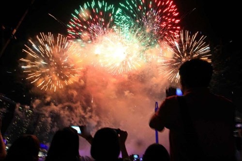 Thế giới tưng bừng chào đón năm mới 2016 - ảnh 16
