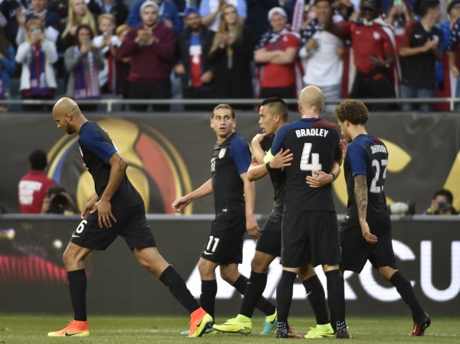 Colombia giành vé đầu tiên vào tứ kết Copa America