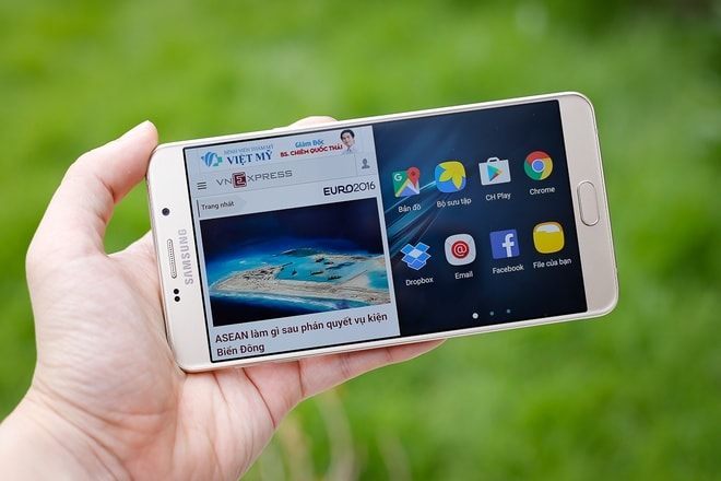 Smartphone khổng lồ có pin 2 ngày của Samsung