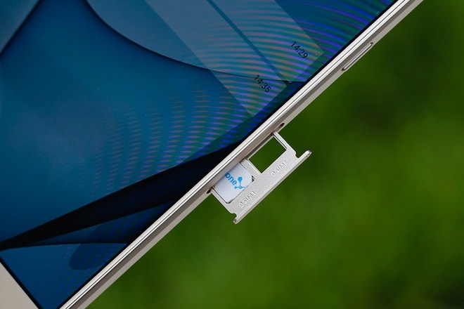 Smartphone khổng lồ có pin 2 ngày của Samsung