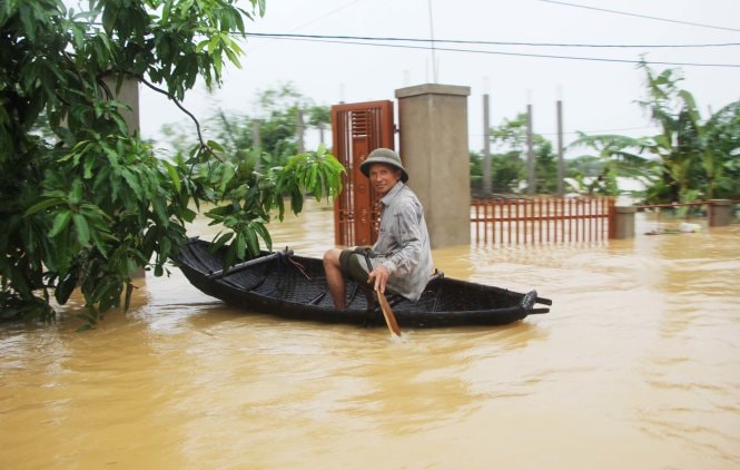 Bão Sarika vào biển Đông, diễn biến khó lường 