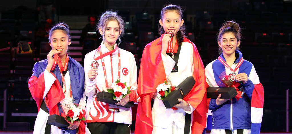 Kim Ngân xuất sắc mang về huy chương vàng cho taekwondo Việt Nam.