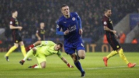 Vardy mở tỷ số trận đấu từ rất sớm