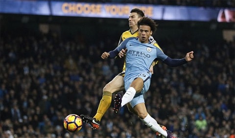 Sane gỡ hòa cho Man City