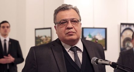 Đại sứ Nga tại Thổ Nhĩ Kỳ Andrei Karlov. Ảnh: AP