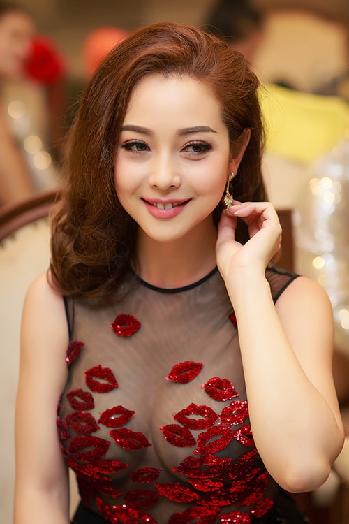 Jennifer Phạm hội ngộ Quang Dũng