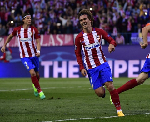 Griezmann nhân đôi cách biệt trên chấm 11m