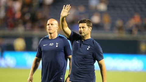 Pochettino đáp trả vụ Conte coi thường Tottenham