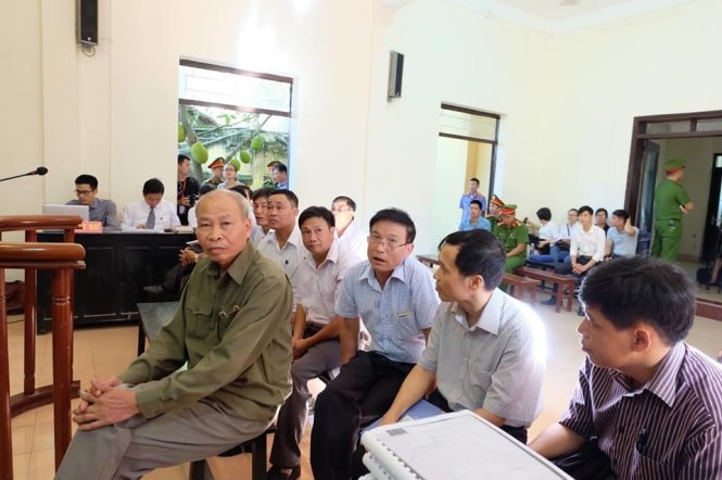 Những chiêu chia chác đất của nhóm cán bộ tại Đồng Tâm 