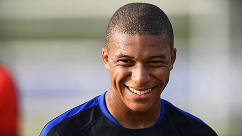 PSG mượn thành công Mbappe từ Monaco