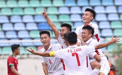 viet-nam-ha-indonesia-3-0-rong-cua-vao-ban-ket-u18-dong-nam-a