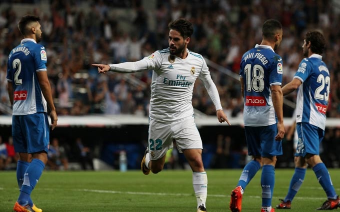 Isco rực sáng khi ghi cả 2 bàn thắng giúp Real có thêm 3 điểm