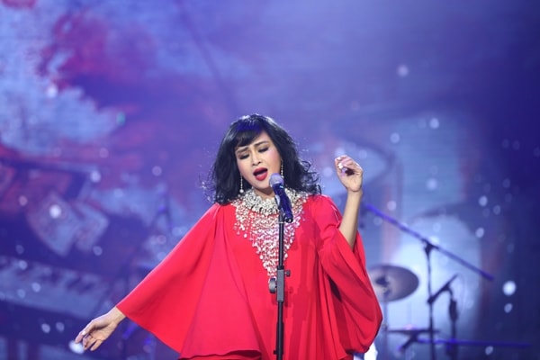 Mỹ Tâm,Hồ Ngọc Hà,Long Vũ