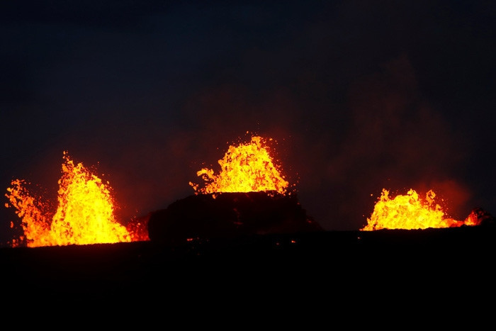 Núi lửa ở Hawaii bắt đầu thiêu cháy đầy cuồng nộ - Ảnh 5.