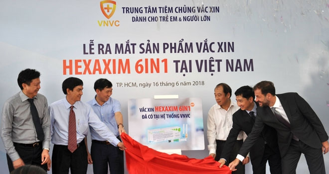 Hệ thống tiêm chủng vắc xin VNVC là đơn vị đầu tiên có văcxin 6 trong 1 Hexaxim.