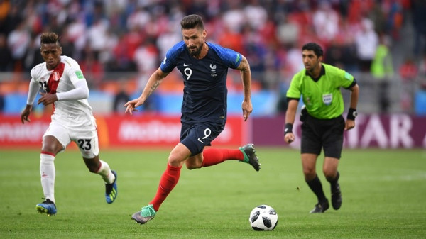 Giroud có thể là quân bài chiến lược của Pháp trong chặng đường sắp tới tại World Cup 2018. Ảnh: FIFA.