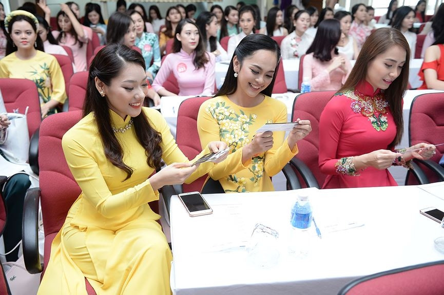Dàn thí sinh nô nức tới Sơ khảo phía Bắc Hoa hậu Việt Nam 2018 - ảnh 10