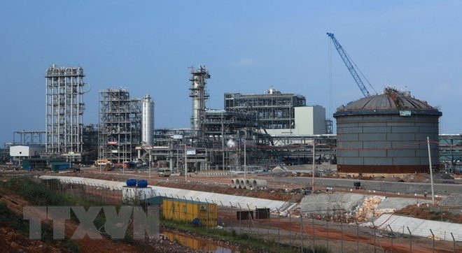 Lọc dầu Nghi Sơn đội vốn 3 tỷ USD: PetroViet Nam gặp thế khó