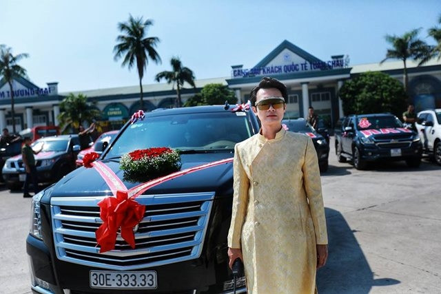 Choáng ngợp trước dàn siêu xe trong lễ ăn hỏi của cặp trai Quảng Ninh, gái Hải Phòng-3
