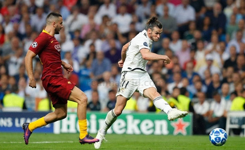 Bale sút tung lưới Roma