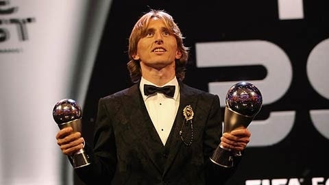 Modric là Cầu thủ xuất sắc nhất The Best 2018