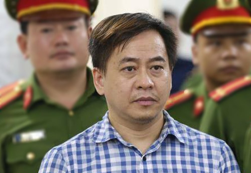 Trong phiên tòa mở ngày 30/7, ông Vũ bị TAND Hà Nội phạt 9 năm tù về tội Cố ý làm lộ bí mật Nhà nước. Ảnh: TTXVN.
