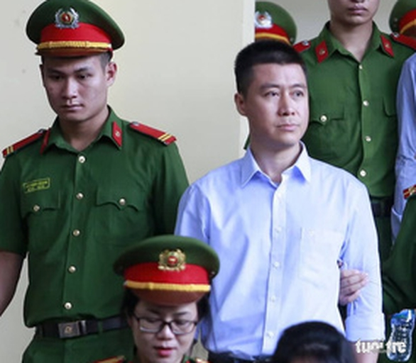 Công bố cáo trạng truy tố ông Phan Văn Vĩnh, Nguyễn Thanh Hoá - Ảnh 3.