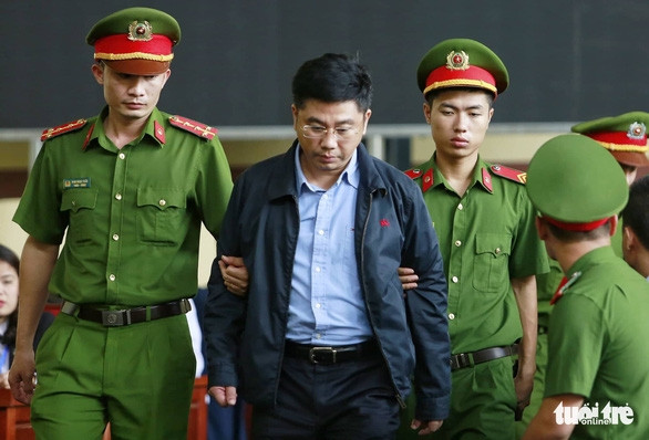 Công bố cáo trạng truy tố ông Phan Văn Vĩnh, Nguyễn Thanh Hoá - Ảnh 5.