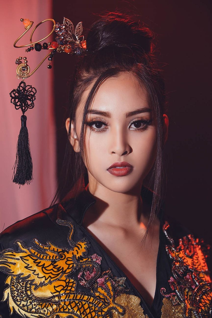 Ngắm tạo hình cổ trang Tiểu Vy mang tới Miss World 2018 - ảnh 3