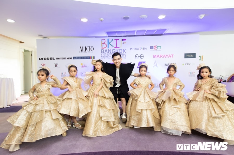 20 mau nhi Viet trinh dien dinh cao tai Bangkok Kids International Fashion Show 2019 hinh anh 4