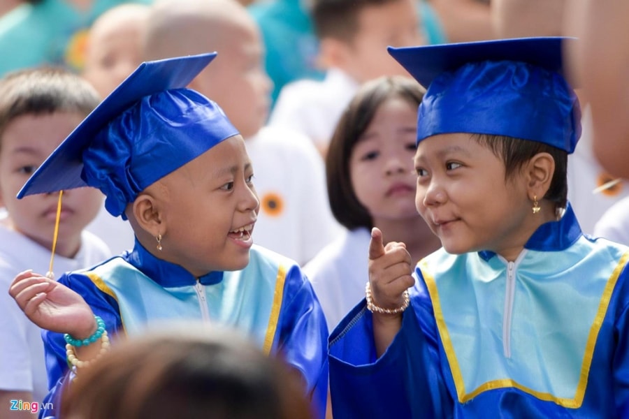 Le khai giang cua nhung hoc tro nhi chong choi benh ung thu hinh anh 2 