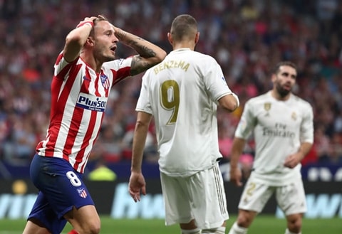 Atletico cũng có vài cơ hội ngon ăn bị bỏ lỡ