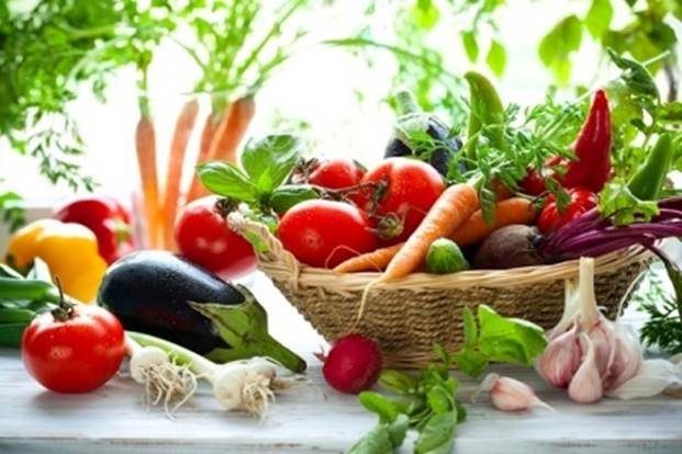 Lựa chọn thực phẩm tươi sạch góp phần giúp gan khỏe mạnh.