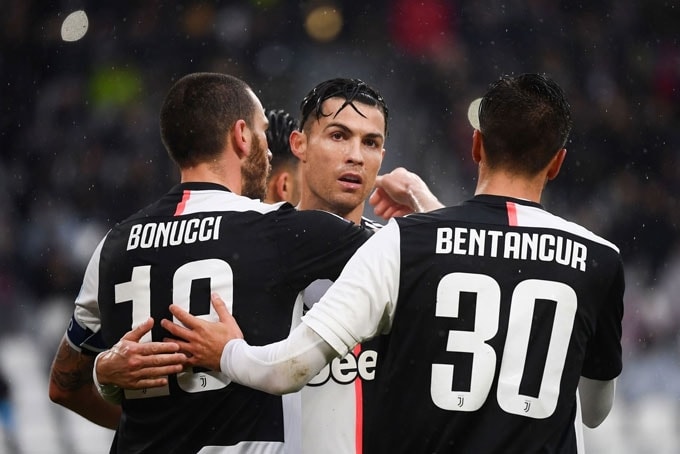 Bonaucci và Ronaldo đều đã ghi bàn ở trận này