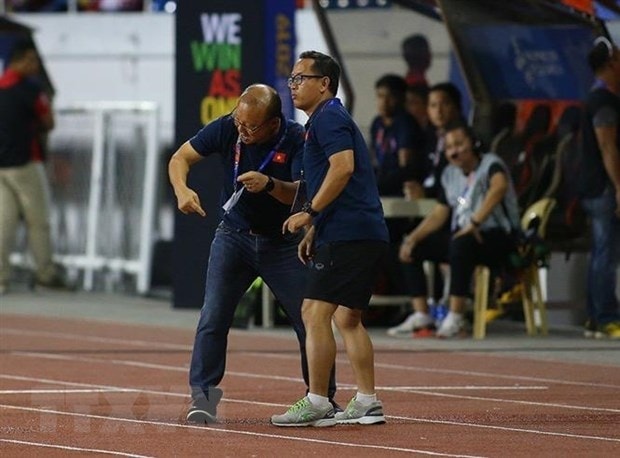 SEA Games 30: Nac thang cuoi dan toi ''giac mo Vang'' hinh anh 2