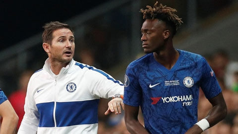 Chelsea: Abraham chờ vượt qua… Lampard