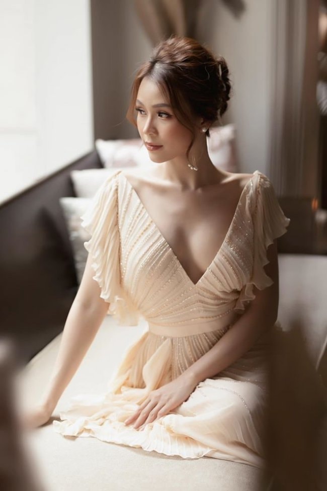 dan hot girl doi dau o nguong tuoi 30: nguoi co nha 100 ty, ke tai san trieu do hinh anh 4