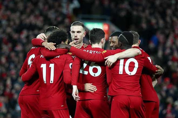 Liverpool đang hướng tới cú đúp mục tiêu: Vô địch Ngoại hạng Anh và cân bằng kỷ lục bất bại của Arsenal