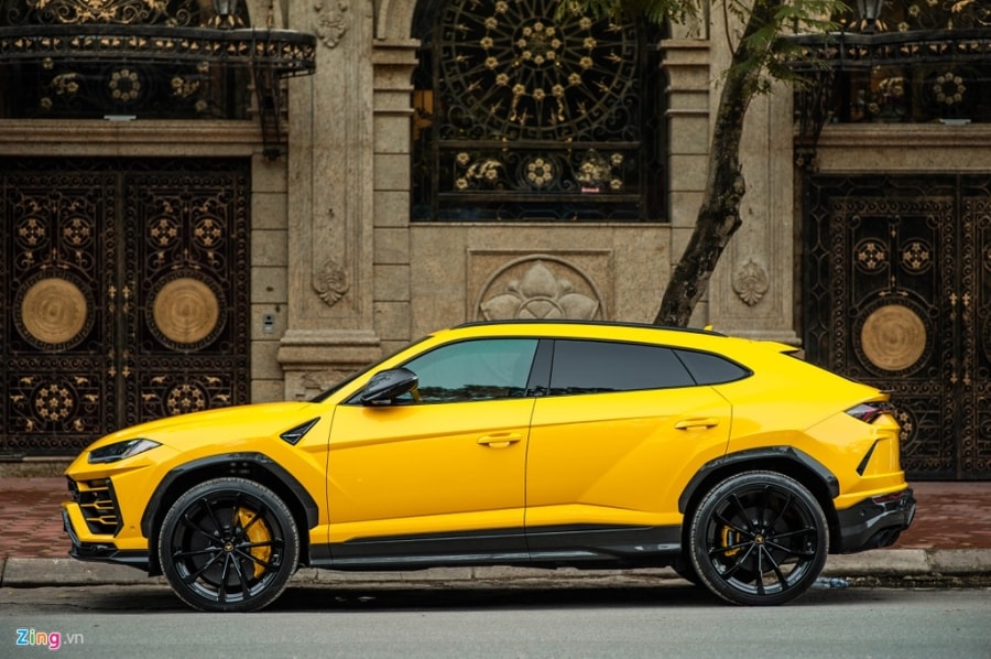 Chi tiet Lamborghini Urus thu 7 ve Viet Nam, nhieu tuy chon dang gia hinh anh 3 BAC_3140_zing.jpg