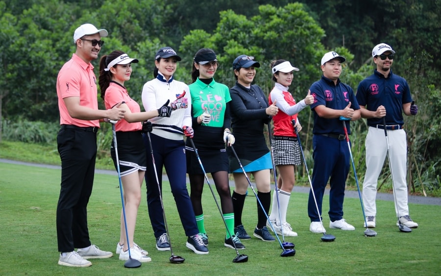 Nu MC the thao Thu Hoai me choi golf, co cuoc song day mo uoc tuoi 30 hinh anh 23 PUPU1596_zing_1.jpg