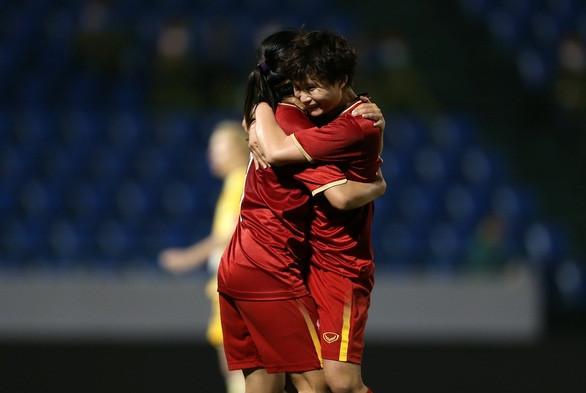 Tuyển nữ Việt Nam vỡ mộng dự Olympic nhưng đã có bàn thắng lịch sử trước Úc - Ảnh 1.